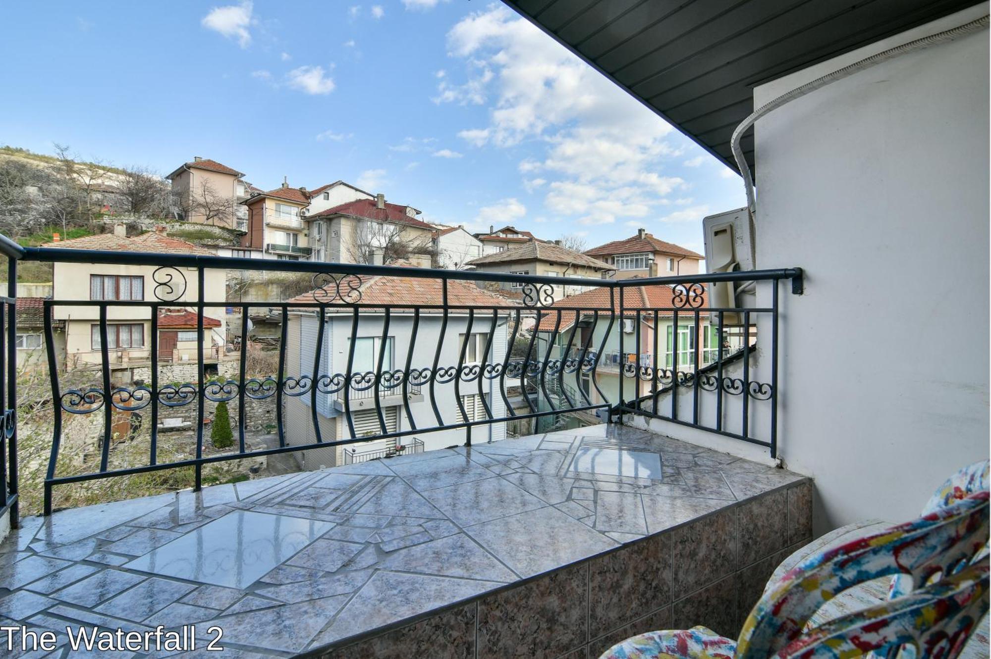 Самостоятелни Стаи "Водопада" Balchik Exterior foto